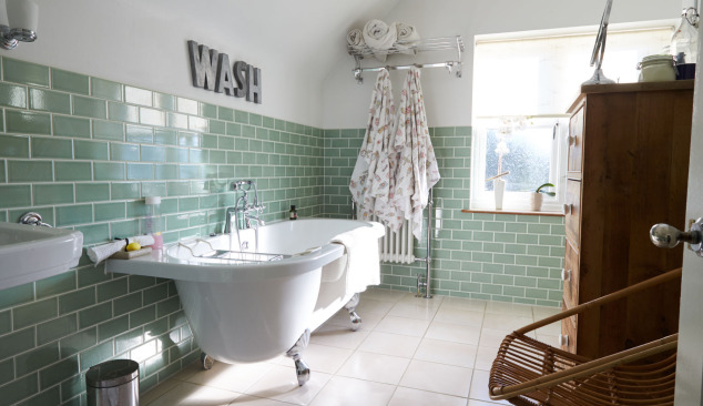 Mire figyeljünk a fürdőszobai bútorok kiválasztása előtt?