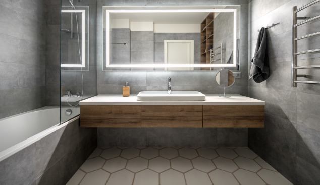 Rendet teszünk a fürdőszobában