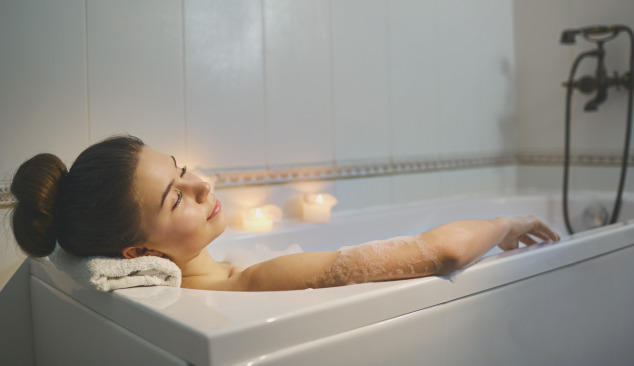 Ideális fürdőszoba csak téglalap alakú káddal