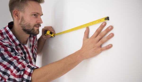 Hogyan számítsuk ki a szükséges csempék mennyiségét a falra?